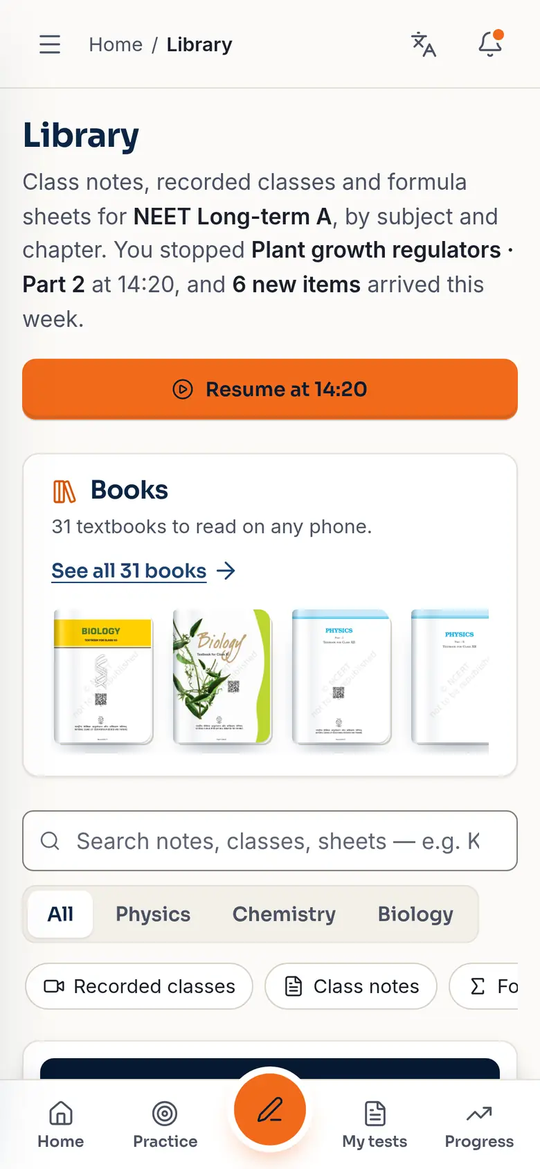 Student library: resume a recorded class, the Books shelf with textbook covers, and class notes by subject.